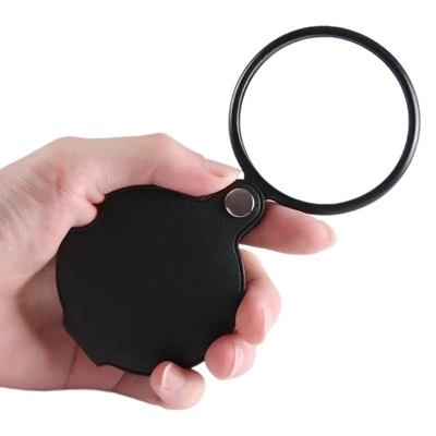 XX1051: 4X D60mm foldable magnifier